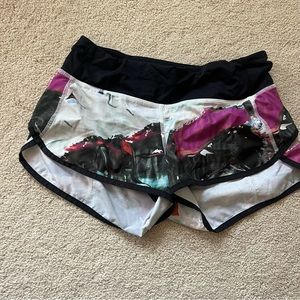 Lululemon Speed Up Short 2.5”